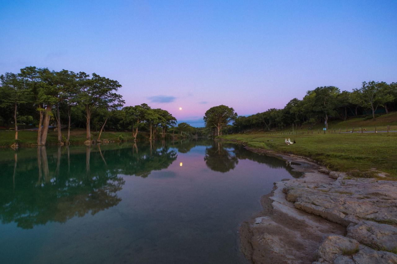7A Ranch Hotel Wimberley Exterior photo